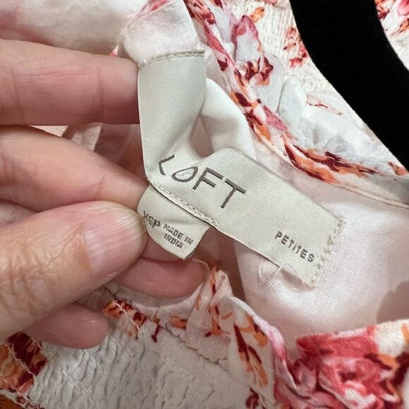 Loft‎ Whisper White Floral Smocked Ruffle Flare Dress - Picture 3 of 7